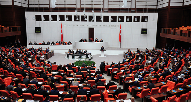 AK Parti 5’inci Yargı Paketini Meclis’e sundu
